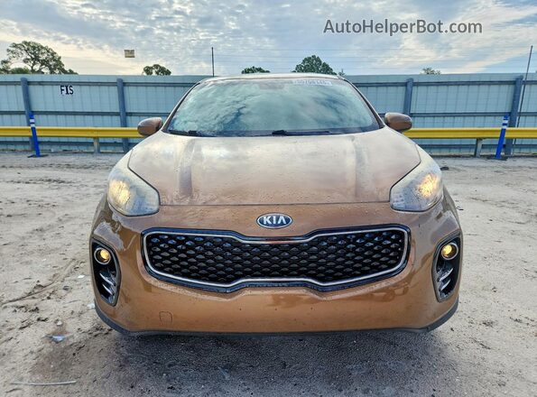 KNDPMCAC0H7191175 2017 KIA SPORTAGE Gold Widok z przodu