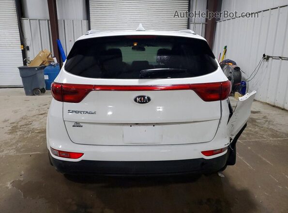 KNDPMCAC0H7244540 2017 KIA SPORTAGE Белый Вид сзади
