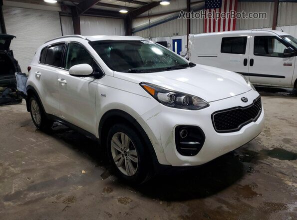 KNDPMCAC0H7244540 2017 KIA SPORTAGE Белый Передняя правая четверть