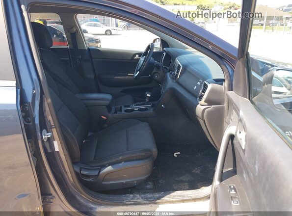 KNDPMCAC0H7262732 2017 KIA SPORTAGE Blue Սալոնի դիմացի տեսք