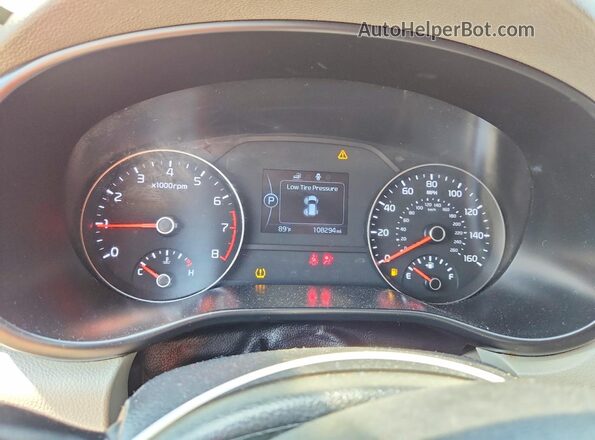 KNDPMCAC0J7406172 2018 KIA SPORTAGE Red Սարքավորումների վահանակի տեսք