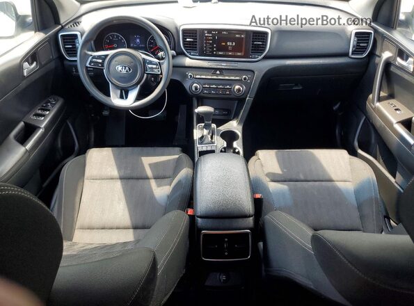 KNDPMCAC0L7756419 2020 KIA SPORTAGE White Dashboard view