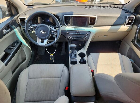 KNDPMCAC0L7793227 2020 KIA SPORTAGE Gray Առջևի վահանակի տեսք
