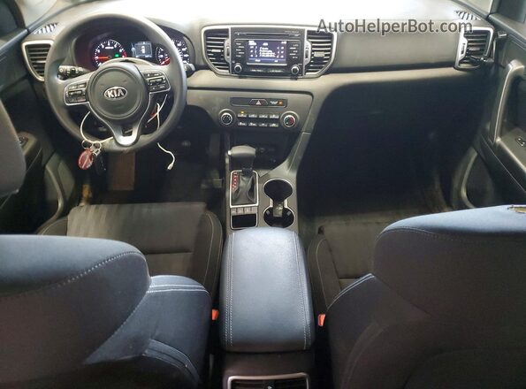 KNDPMCAC1H7122981 2017 KIA SPORTAGE Синий Вид панели приборов