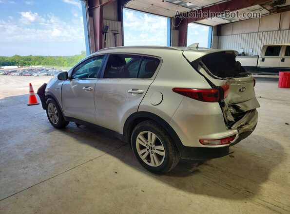 KNDPMCAC1J7410988 2018 KIA SPORTAGE Silver Trasero izquierdo