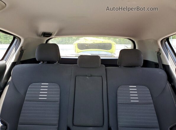 KNDPMCAC1K7613137 2019 KIA SPORTAGE Black Rear seats view