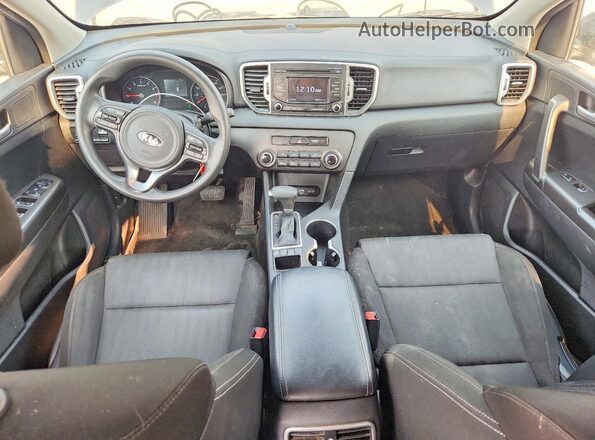 KNDPMCAC2H7275823 2017 KIA SPORTAGE Blue Vista del salpicadero