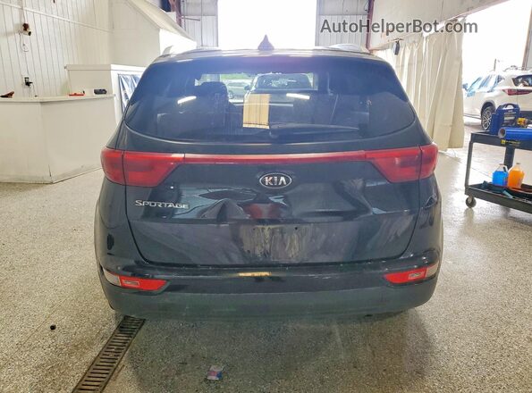KNDPMCAC2J7487191 2018 KIA SPORTAGE Black Rear view