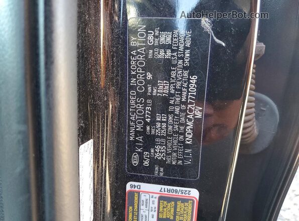 KNDPMCAC2L7710946 2020 KIA SPORTAGE Black Widok naklejki z numerem VIN