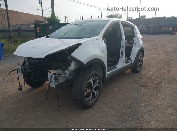 KNDPMCAC2M7929598 2021 KIA SPORTAGE White წინა მარცხენა ხედი სამი მეოთხედიდან