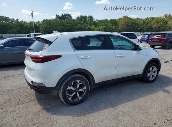 KNDPMCAC2M7944036 2021 KIA SPORTAGE White Trasero derecho