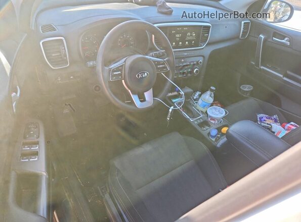 KNDPMCAC2M7944036 2021 KIA SPORTAGE White Vista del salpicadero