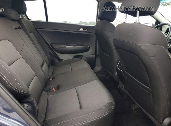 KNDPMCAC3K7575801 2019 KIA SPORTAGE Blue Вид задньої частини салону