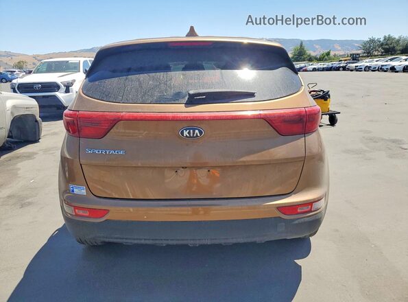 KNDPMCAC4H7104300 2017 KIA SPORTAGE Gold უკანა ხედი
