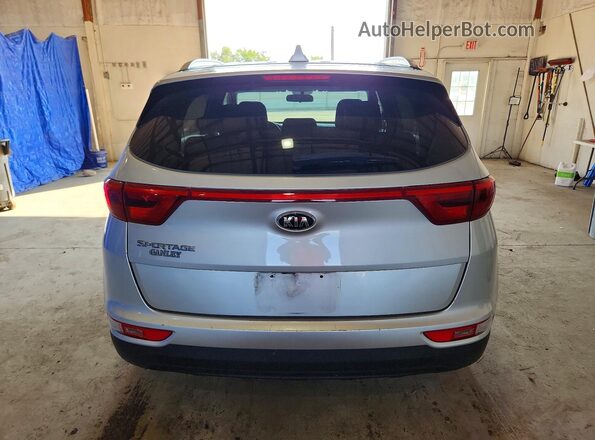 KNDPMCAC4H7260305 2017 KIA SPORTAGE Silver Vista trasera