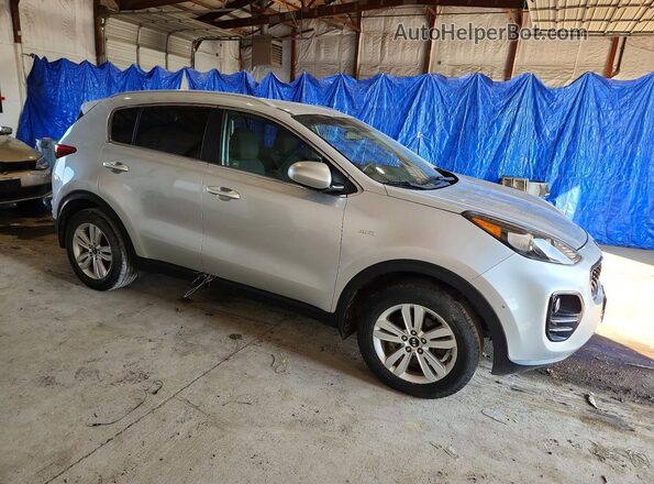 KNDPMCAC4H7260305 2017 KIA SPORTAGE Silver Delantero derecho