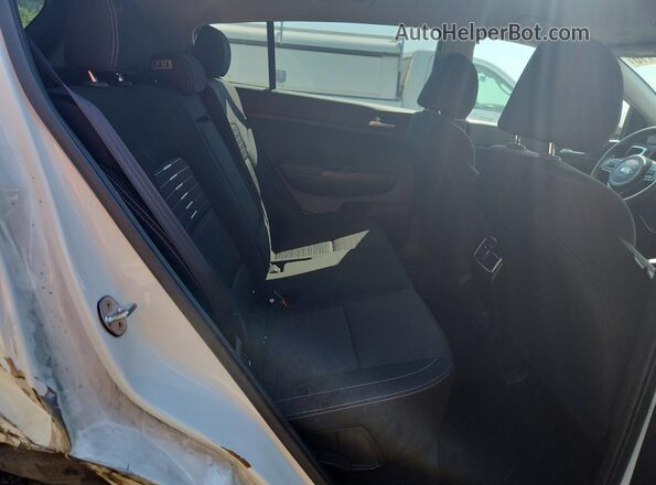KNDPMCAC4K7523075 2019 KIA SPORTAGE White უკანა სალონის ხედი