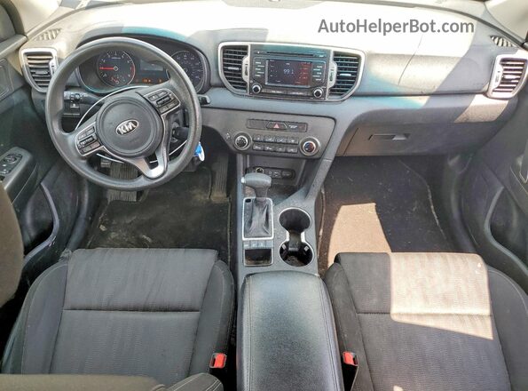 KNDPMCAC4K7529393 2019 KIA SPORTAGE White Dashboard view