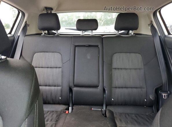 KNDPMCAC4K7529393 2019 KIA SPORTAGE White Rear seats view