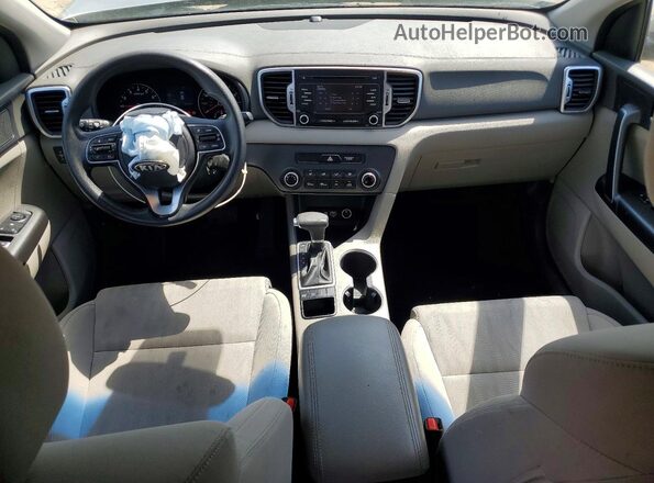 KNDPMCAC4K7600236 2019 KIA SPORTAGE Silver Vista del salpicadero