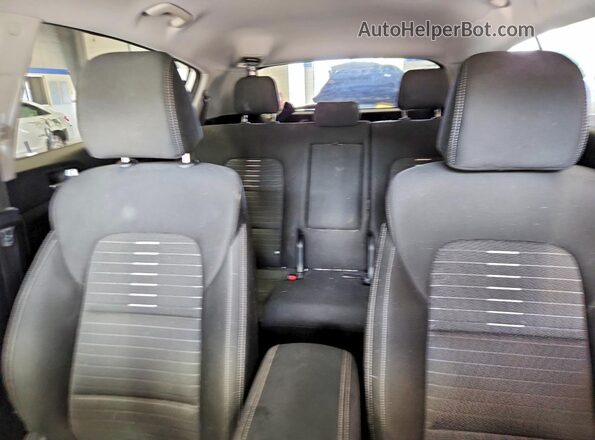 KNDPMCAC4L7636221 2020 KIA SPORTAGE White Rear seats view