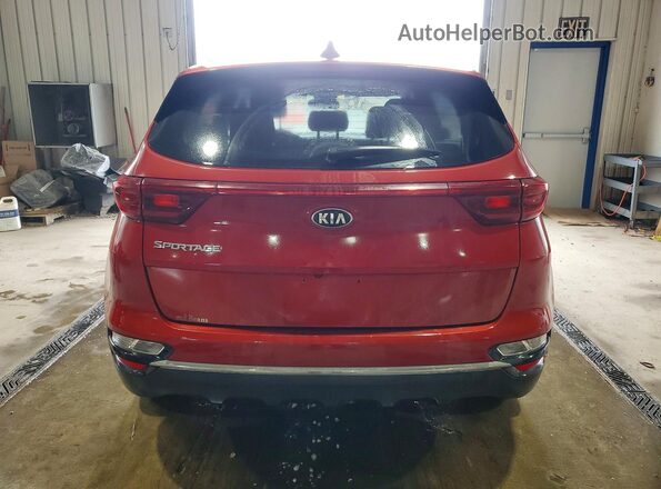 KNDPMCAC4L7724685 2020 KIA SPORTAGE Maroon Rear view