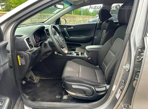 KNDPMCAC4L7764345 2020 KIA SPORTAGE Gray Widok z przodu
