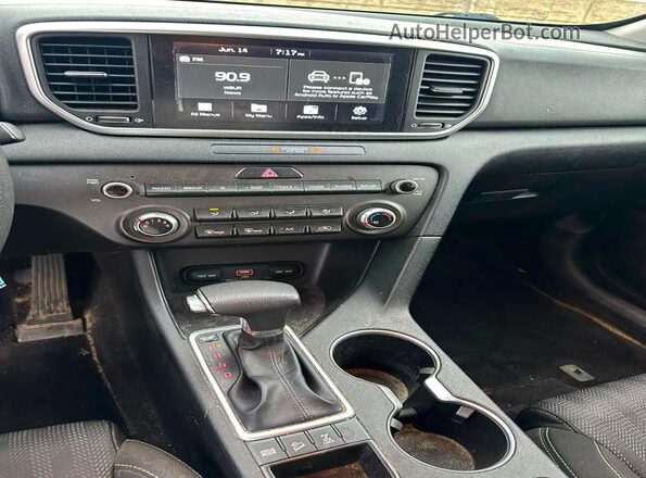 KNDPMCAC4L7764345 2020 KIA SPORTAGE Gray Widok komory silnika