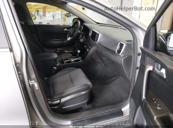 KNDPMCAC4M7943177 2021 KIA SPORTAGE Silver წინა სალონის ხედი