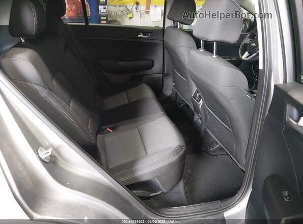 KNDPMCAC4M7943177 2021 KIA SPORTAGE Silver VIN კოდის სტიკერის ხედი