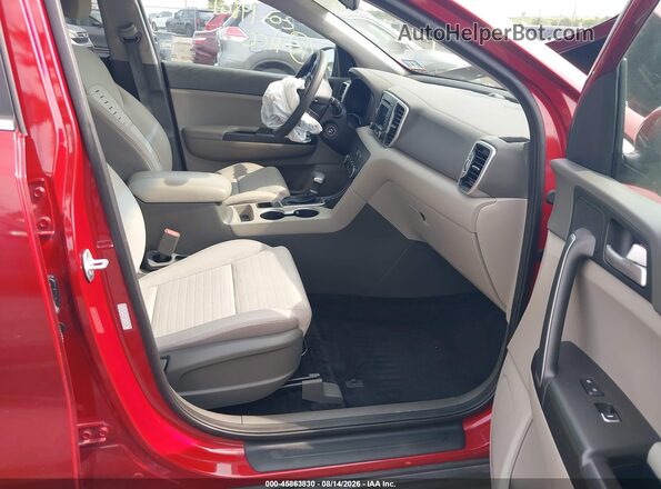 KNDPMCAC5H7169382 2017 KIA SPORTAGE Red Widok wnętrza z przodu