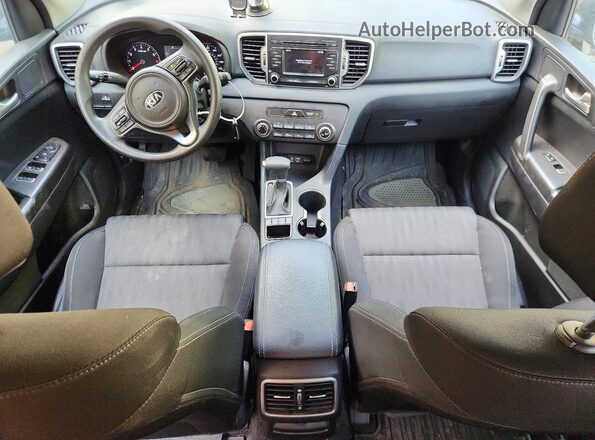 KNDPMCAC5H7261544 2017 KIA SPORTAGE Blue Առջևի վահանակի տեսք