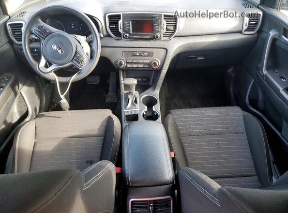 KNDPMCAC5J7361908 2018 KIA SPORTAGE Gray Dashboard view