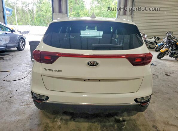KNDPMCAC5L7629407 2020 KIA SPORTAGE White Vista trasera
