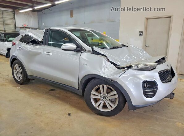 KNDPMCAC6J7371198 2018 KIA SPORTAGE Серебряный Передняя правая четверть