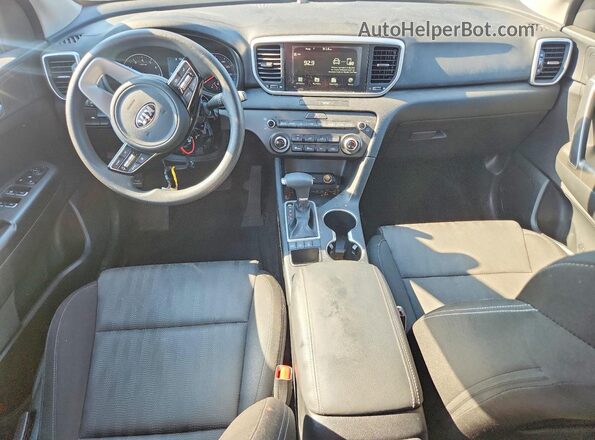 KNDPMCAC6L7662089 2020 KIA SPORTAGE Blue Առջևի վահանակի տեսք