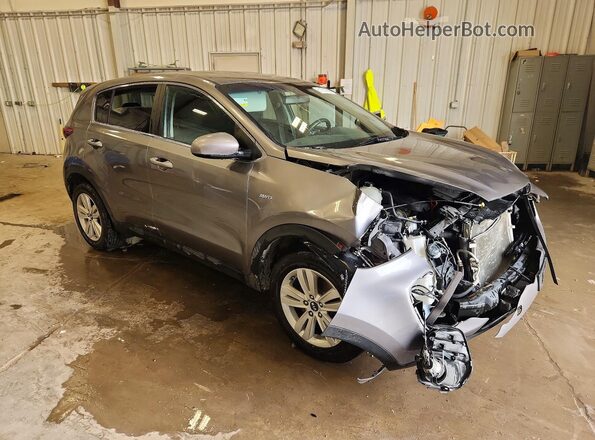 KNDPMCAC7K7560265 2019 KIA SPORTAGE Gray Front right