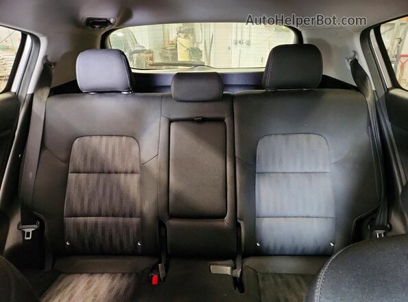 KNDPMCAC7K7560265 2019 KIA SPORTAGE Gray Rear seats view