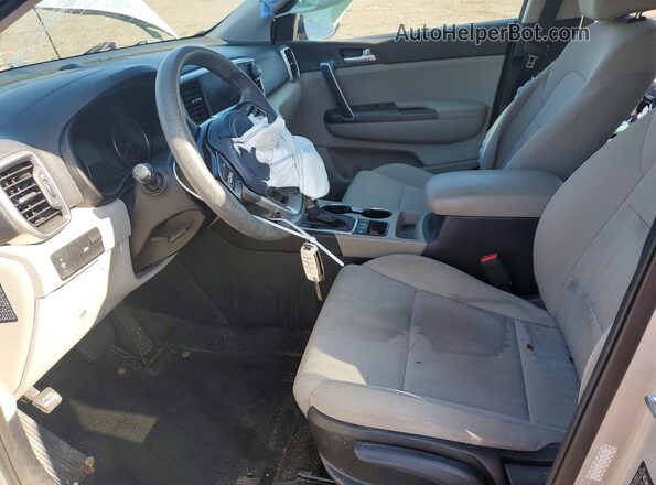 KNDPMCAC7L7831570 2020 KIA SPORTAGE Silver წინა სალონის ხედი
