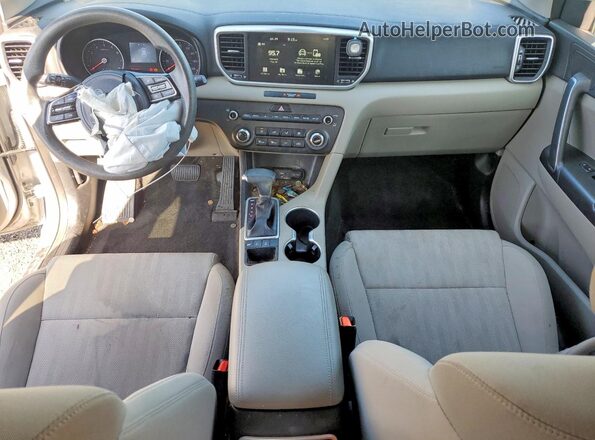 KNDPMCAC7L7831570 2020 KIA SPORTAGE Silver წინა პანელის ხედი