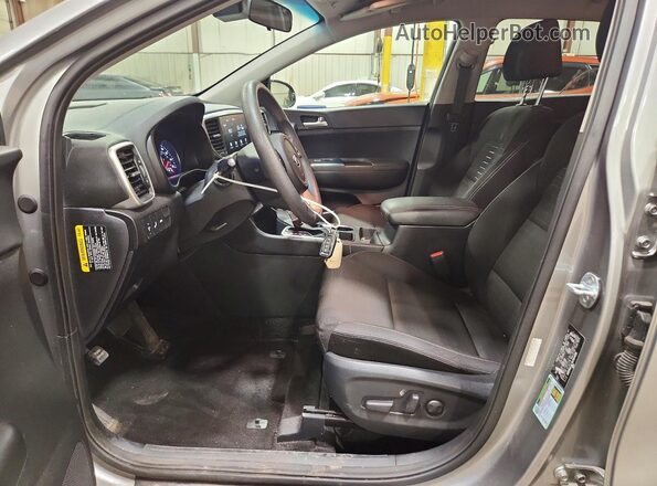 KNDPMCAC7N7014098 2022 KIA SPORTAGE Gray წინა სალონის ხედი
