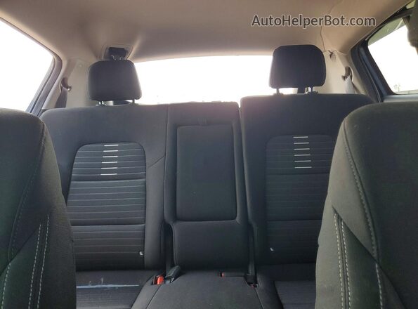 KNDPMCAC8H7098663 2017 KIA SPORTAGE Black უკანა სავარძლების ხედი