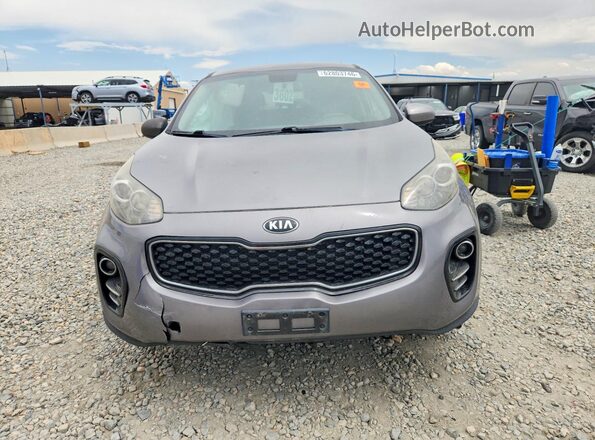 KNDPMCAC8H7237464 2017 KIA SPORTAGE Серый Вид спереди