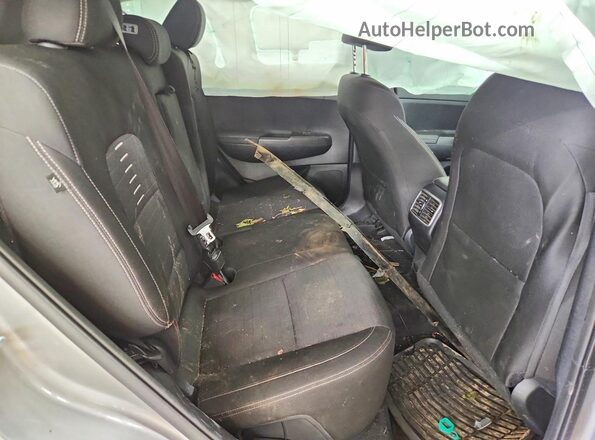 KNDPMCAC8K7624605 2019 KIA SPORTAGE Gray უკანა სავარძლების ხედი