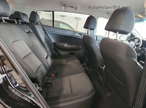 KNDPMCAC8L7742509 2020 KIA SPORTAGE Black Rear seats view
