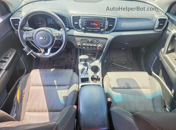 KNDPMCAC9H7219751 2017 KIA SPORTAGE Black Widok deski rozdzielczej