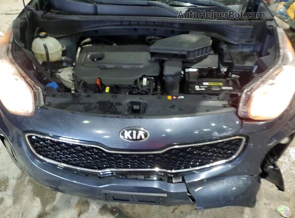 KNDPMCAC9H7271266 2017 KIA SPORTAGE Blue Vista del compartimento del motor