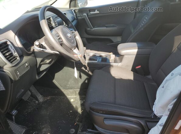 KNDPMCAC9J7439865 2018 KIA SPORTAGE Tan Սալոնի դիմացի տեսք
