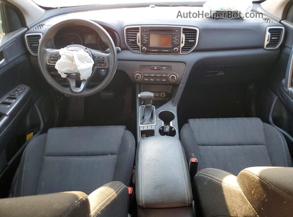 KNDPMCAC9K7513318 2019 KIA SPORTAGE Silver Dashboard view