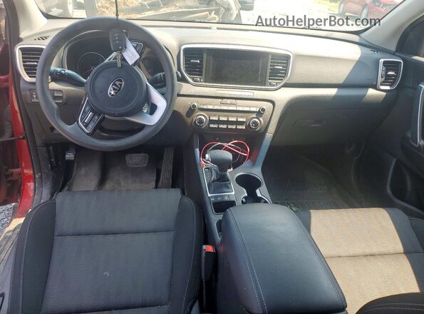 KNDPMCAC9L7766799 2020 KIA SPORTAGE Burgundy Widok deski rozdzielczej